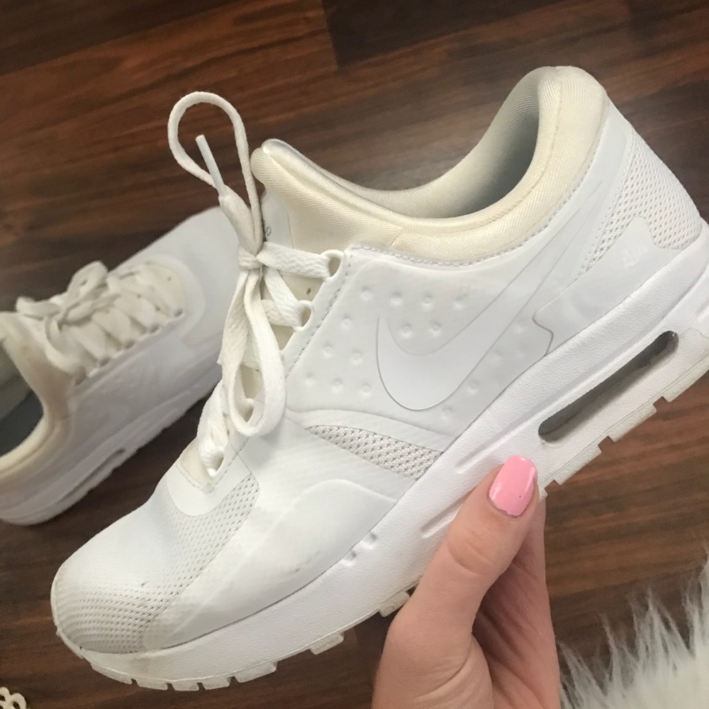 Nike air max zero (size youth 7)